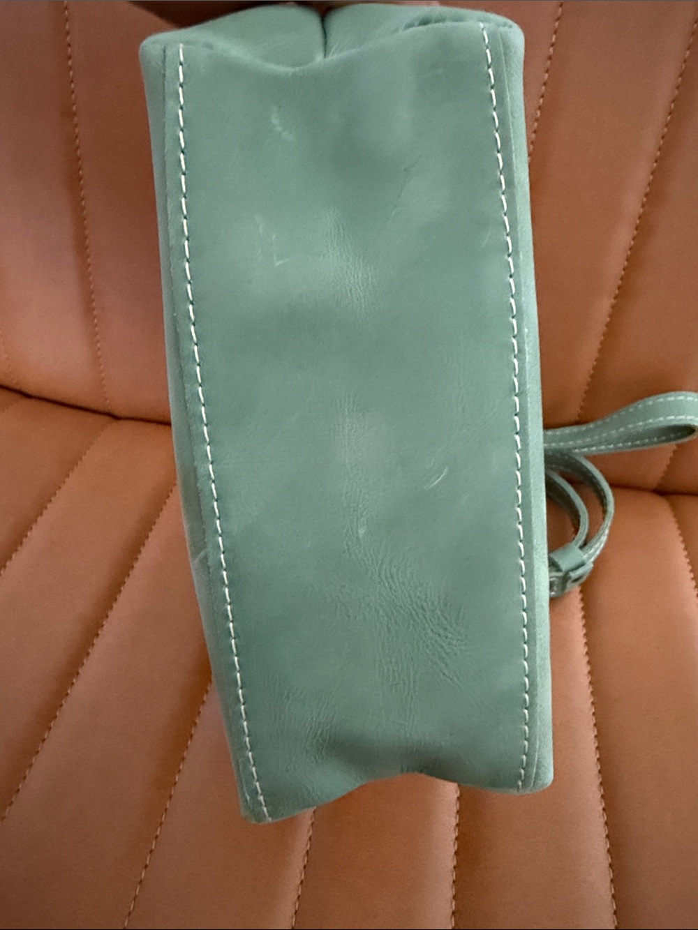 Portland Leather ~ SMALL Raindrop with Zipper~ CUCUMBER 🥒 👜 - Picture 11 of 15
